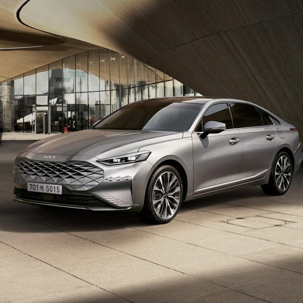 K8 2021년 ~ 2022년형 - 만26세이상, 운전경력3년이상 대여가능